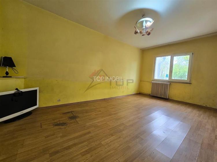 Dacia - statia Columnei, 3 camere decomandat la bulevard, liber - 3