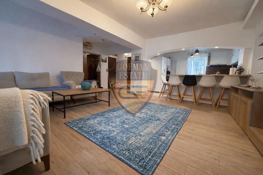 3 camere, Piata Ovidiu, Centrul Vechi, et 3, balcon, 2 bai, centrala gaze, A/C - 8