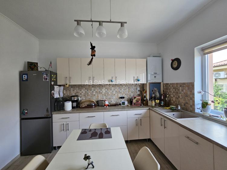 Duplex pe parter, deosebit, Sânandrei, lângă Timișoara, comision 0% - 12