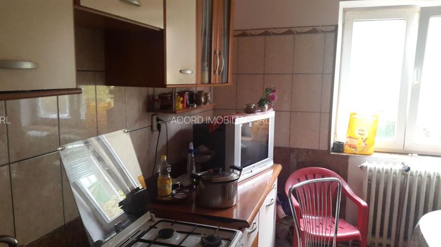 FALEZA NORD-APARTAMENT 5 CAMERE ETAJ 1 CU GAZE - 20