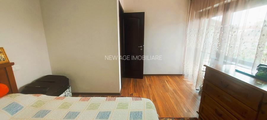 Industriilor-cartier 23 August, P+1, garaj si anexe,teren 389m.p.,comision0%. - 48