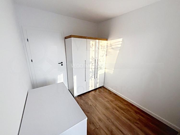 Apartament cu 3 camere, garaj, balcon, complex Seasons - Frunzisului - 4