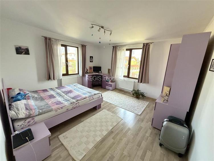 Vila tip Duplex, Curte proprie, Sanpetru Brasov - 8