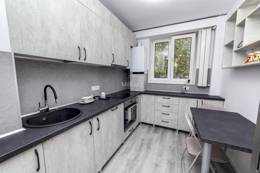 Apartament de 3 camere | Parcare | Centrala Termica | 8 Min Metrou Titan - 12