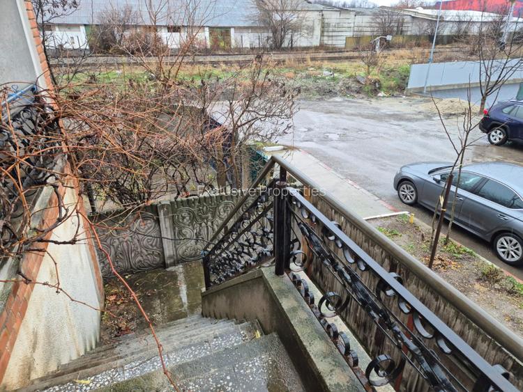 Casa-vila de vanzare in Alexandria teren 1050 mp pretabil comercial - 6