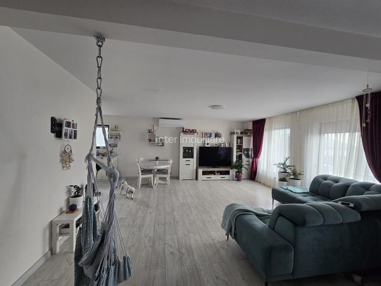 Casa plan parter Aroneanu cod 161662 tel 073122666 - 7