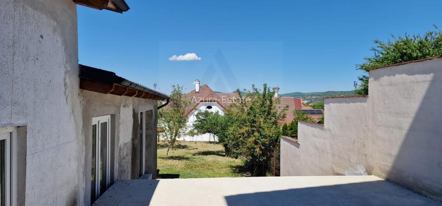 Casa P+1+M cu 5 camere teren 486 mp garaj si filigorie in Trei Stejari - 3