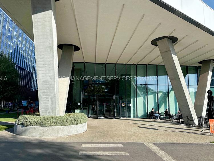 Acces nelimitat 24/7 la spațiu de birou pentru 2 persoane în Spaces Campus 6 - 2