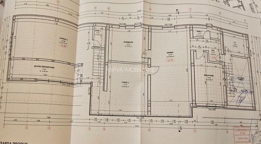 Casă spațioasă cu 9 camere în Strejnicu – pentru locuință, birouri - 54