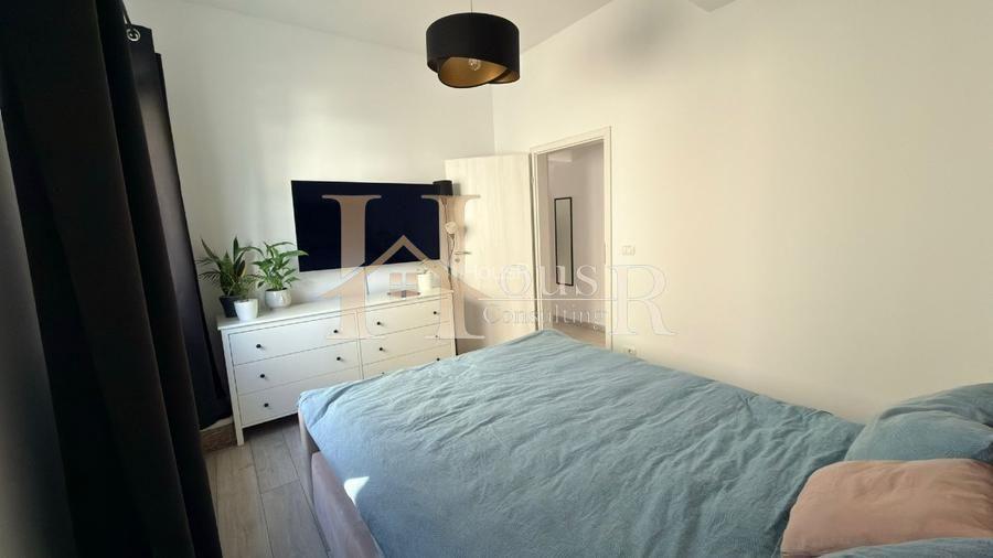 La etajul 1. Decomandat. 2 locuri de parcare. Bucatarie inchisa ! - 7