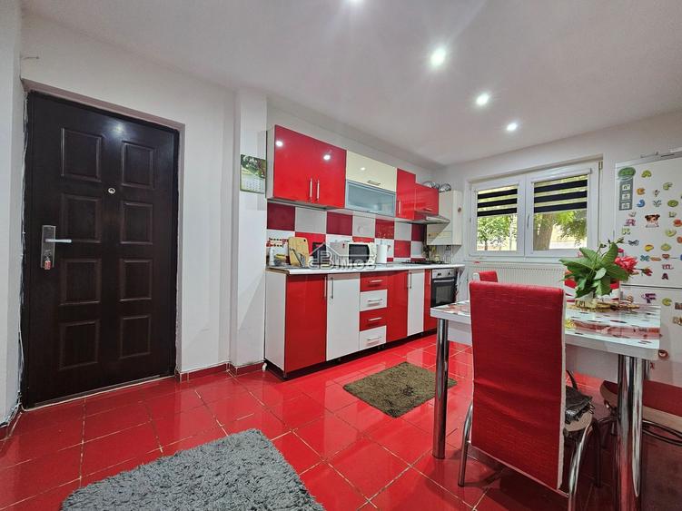 Apartament 2 camere renovat, mobilat și utilat – Micro 11, lângă Liceu