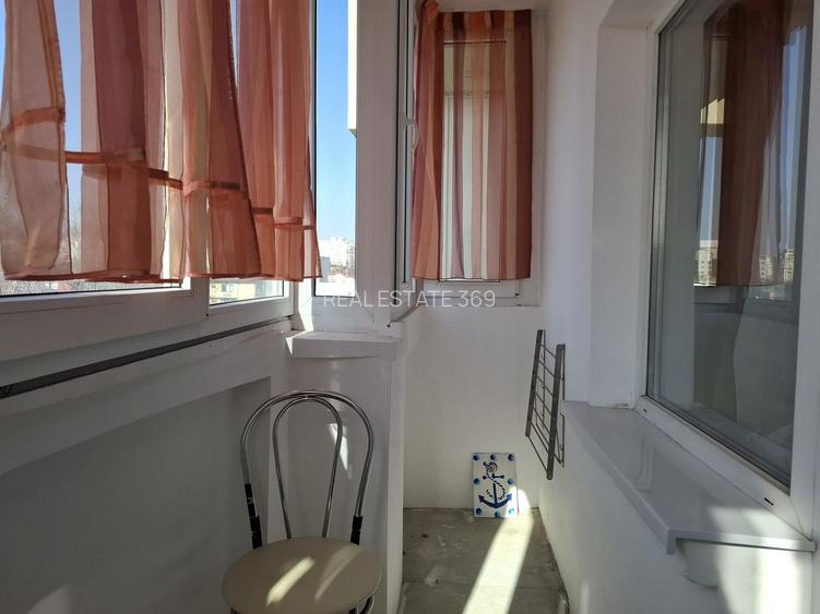 URGENT!, SCARA CURATA, BLOC REABILITAT, HOL H, MOBILAT, NEGOCIABIL - 17