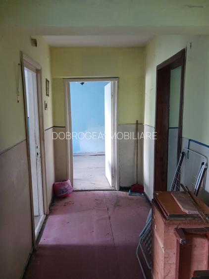 ZONA CENTRALA-2 CAMERE DECOMANDAT, ETAJ 4, NECESITA RENOVARE - 4