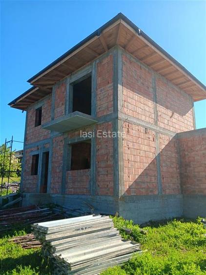 Valea Adanca str Vaii Vila duplex S=120mp teren 250mp - 6