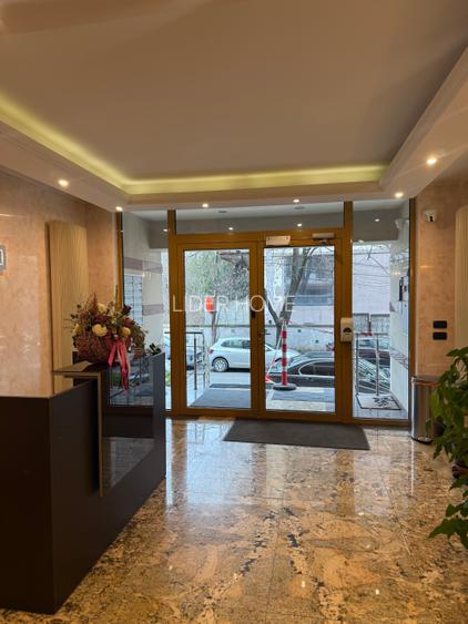 Apartament de lux - zona Lic. J. Monnet - 13