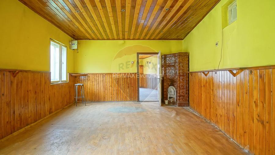 Casă / Vilă cu 4 camere de vânzare - 11