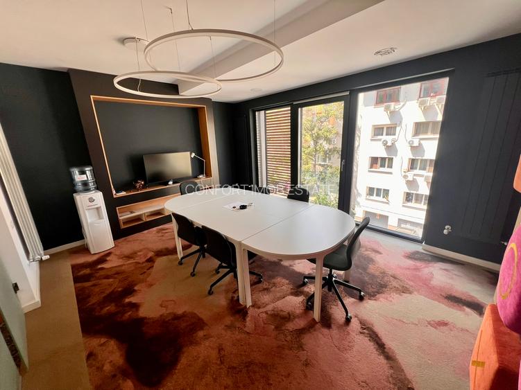 VILA PREMIUM / BIROURI / IMOBIL  2020 - 25