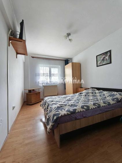 Apartament 3 camere DECOMANDAT, Etaj 2, Frumoasa ! - 2