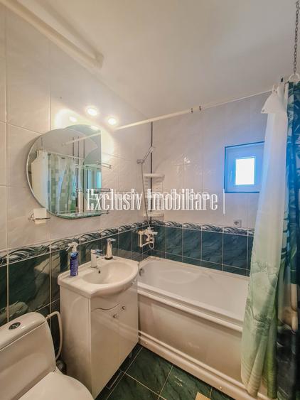 Apartament Decomandat cu 3 camere 70 mp - Centrala pe Gaz - Loc de Parcare - 15