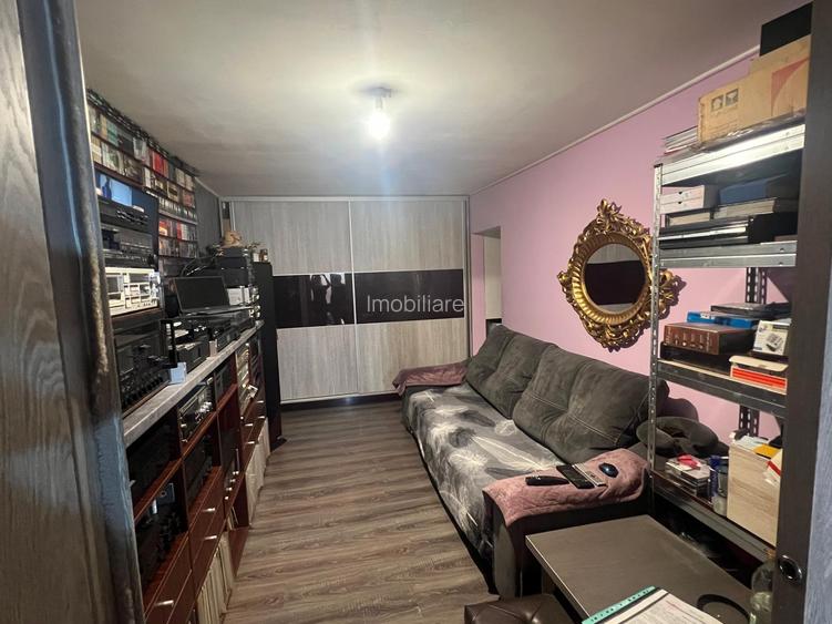 Apartamenr 2 camere Navodari - 9