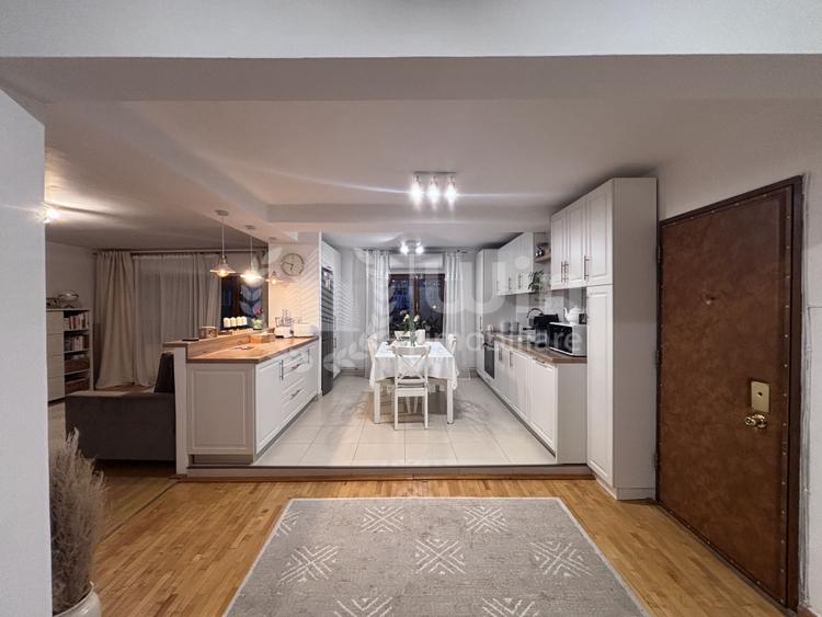 Apartament 4 camere | Decomandat | 94mp | Etaj 3/4 | Zona str. Paris