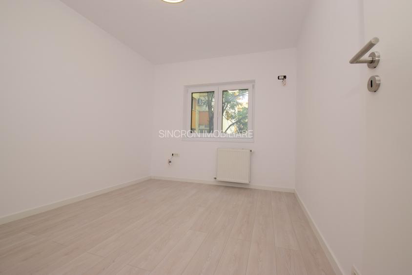 3 camere, renovat, centrală, 2/4, Rahova - Strada Oltina - 9