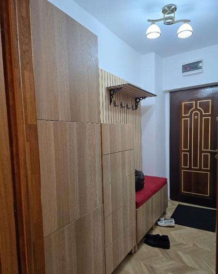Apartament 3 Camere | Semidecomandat | 1 Mai | Metrou