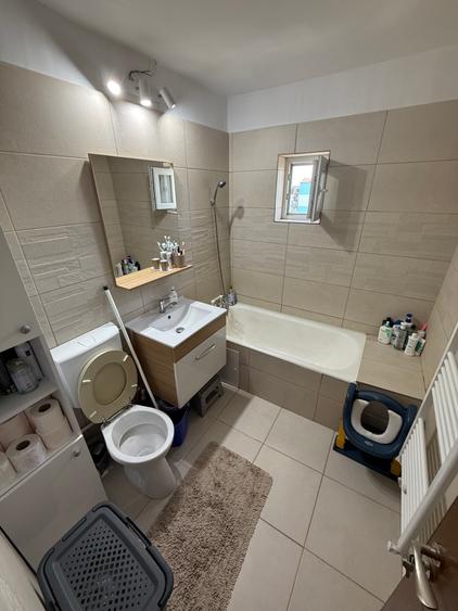 Apartament 3 camere decomandate Craiovita Noua, 2 bai, 2 balcoane