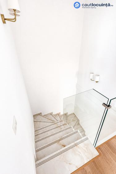 Vila de Vanzare | 3 bai | Prelungirea Ghencea | 2 Parcari | 118 MP | PREMIUM