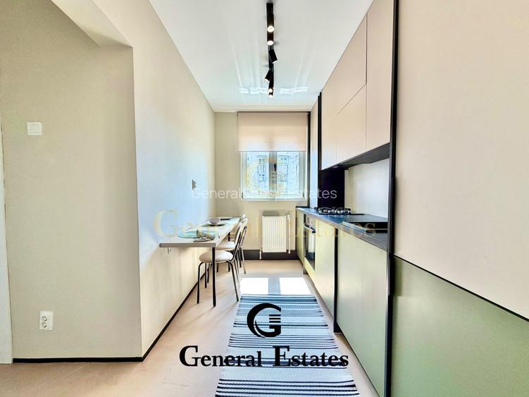 Copou | 2 Camere Decomandat | Lângă Parc | Vedere Panoramică | Renovat - 12