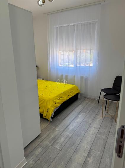 Proprietar închiriez ap 3 camere, decomandat, NOU, 2 băi, parcare subterană  - 4
