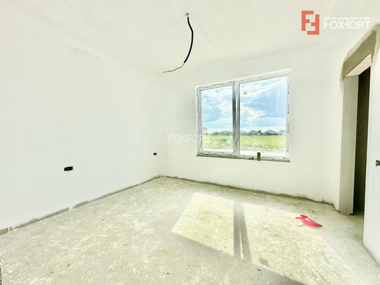 Duplex cu 3 camere si 2 bai - 76 mp utili - Bucovat - 9