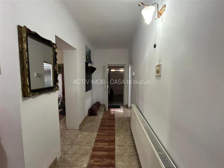 Lugoj, Casa 8 Cam., La Cheie,  str. Marasesti - 18