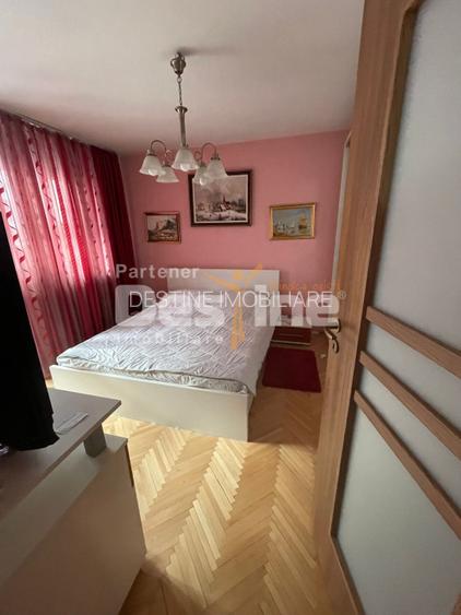 Apartament 3 camere decomandat ,Valea Ialomiței - 4