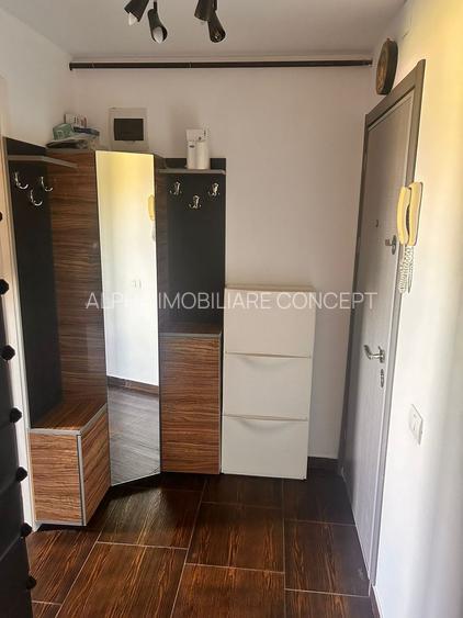Apartament 3 Camere Semidecomandat - INEL II - 8