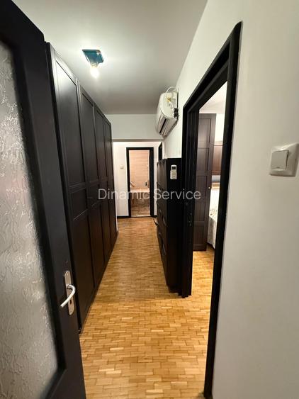 Apartament 4 Camere,et.1/4,Mall Plaza - 6