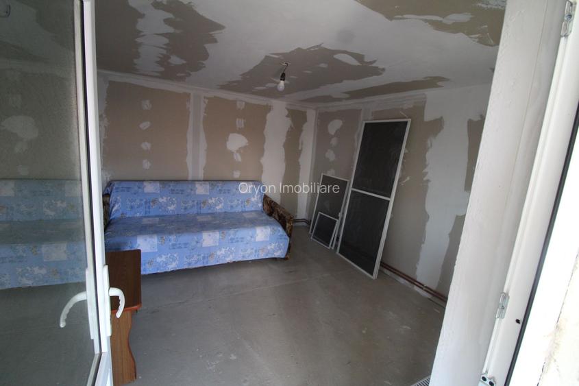 Casă cu teren 2122 m²,  utilități gaze+apă, Godinești - 7