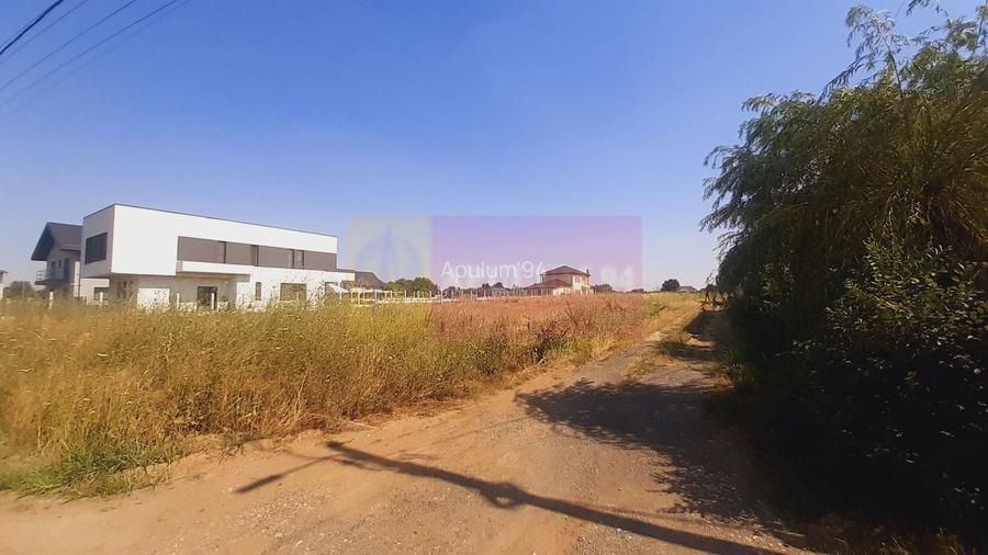 Teren foarte bun pentru mai multe case în Brănești - 6