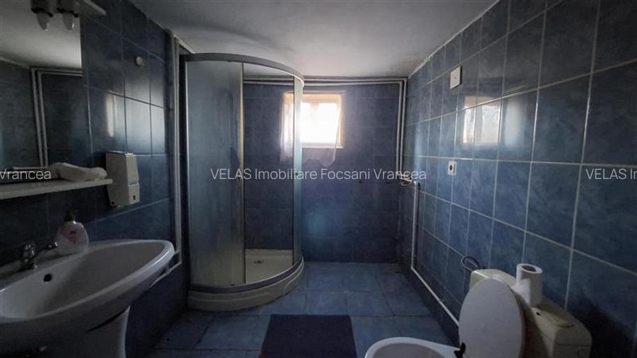 Casa com.Maicanesti, cu 3118 mp teren intravilan - 6