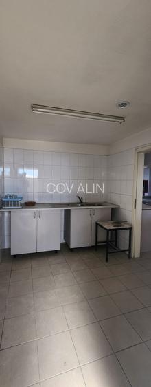 Showroom auto suprafata 6500 mp, teren 1500 mp, deschidere 90 ml la DN 1. - 31