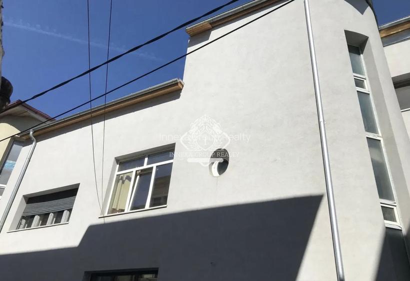 Apartament in vila pe doua nivele | Acoperiș si fațadă renovate | 168mp - 2