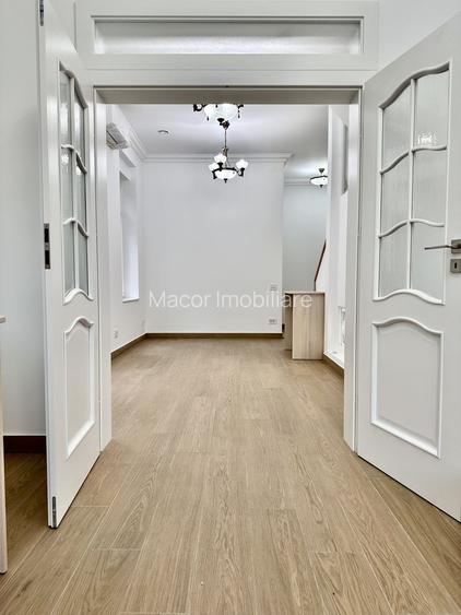 Casa de inchiriat, 3 camere, 3 bai, renovata, prima inchiriere. - 10