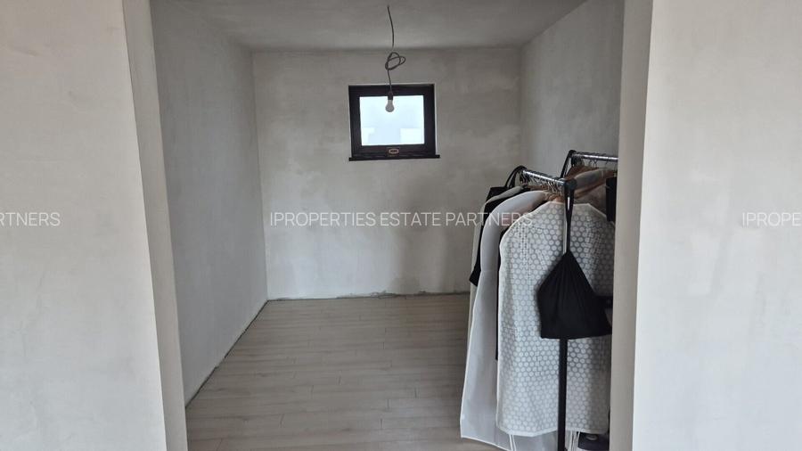 Casa de vanzare Comuna 1 Decembrie - 17