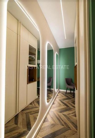 Afacere regim hotelier, doua unitati,  zona Piata Unirii-Brasov - 8