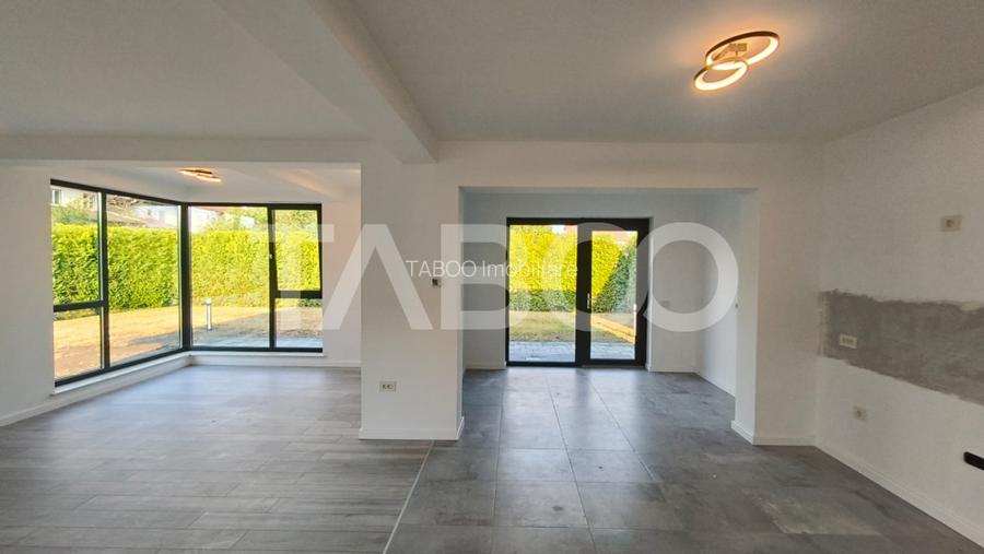 Casa noua de lux model deosebit de vanzare in Sebes - 7