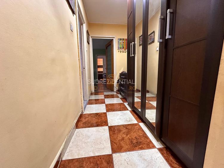 Apartament 3 camere de vanzare, 71 mp – Etaj 3/4 – Drumul Găzarului - 10
