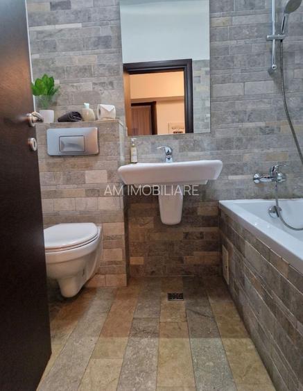 AP. 2 CAMERE VITAN, BUCATARIE INCHISA,CENTRALA PROPRIE,LOC PARCARE - 5