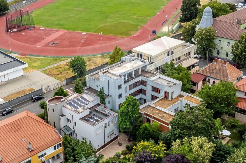 Proprietate speciala 1022 mp utili de vanzare pe Malul Muresului Arad - 23