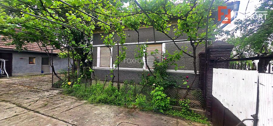Casa individuala cu 5 camere de vanzare in localitatea Ineu - 2