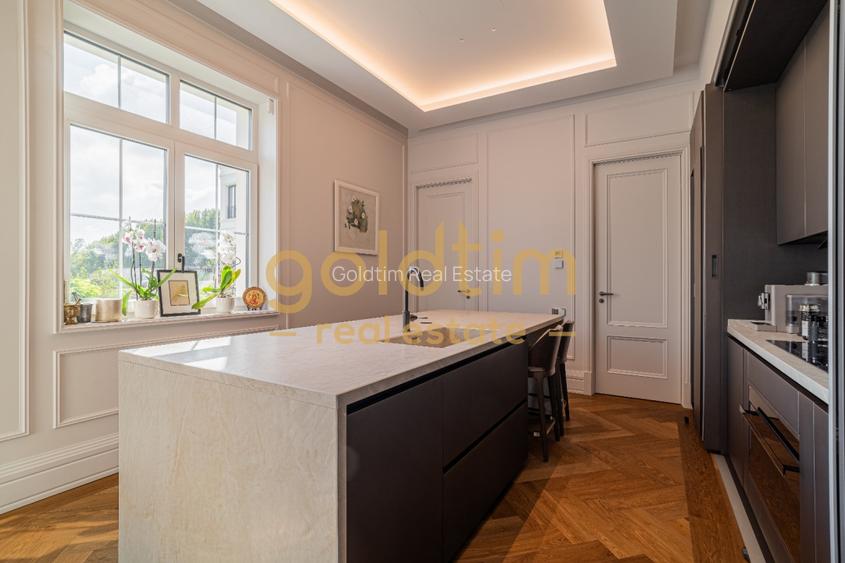 VILA SUPERBA/ACCES LA LAC/COMPLET MOBILATA/UTILATA LUX/CURTE/PARCARE/PIPERA - 21